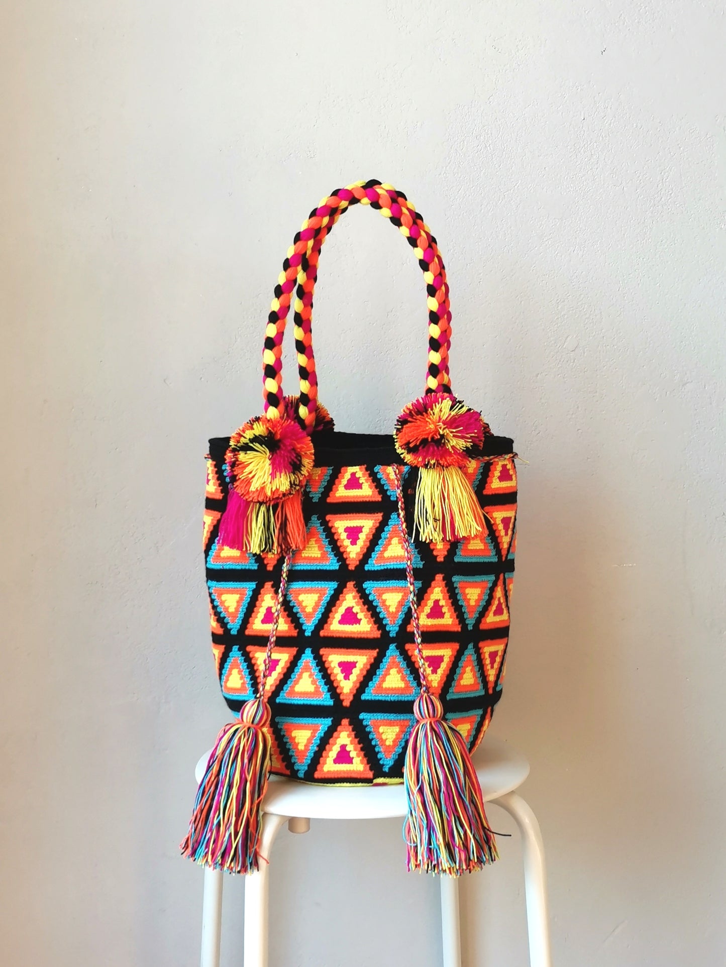CAMPIONE - Borsa mochila a spalla L nera e arancione