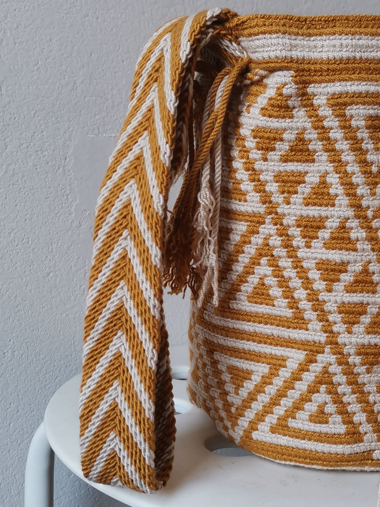 Sac bandoulière mochila beige et moutarde M
