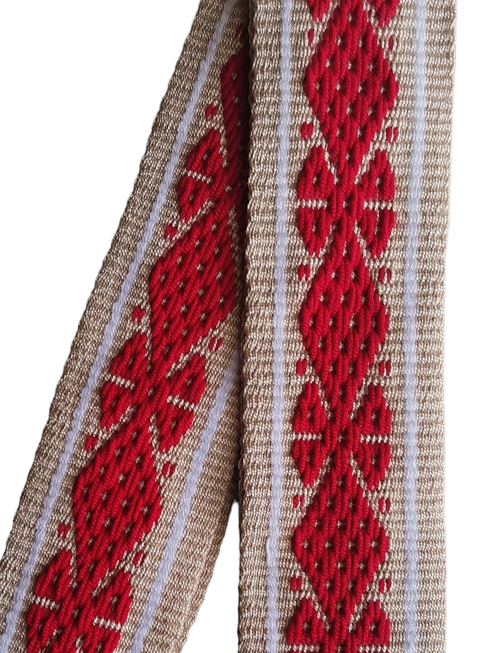 Cintura beige e rossa taglia M