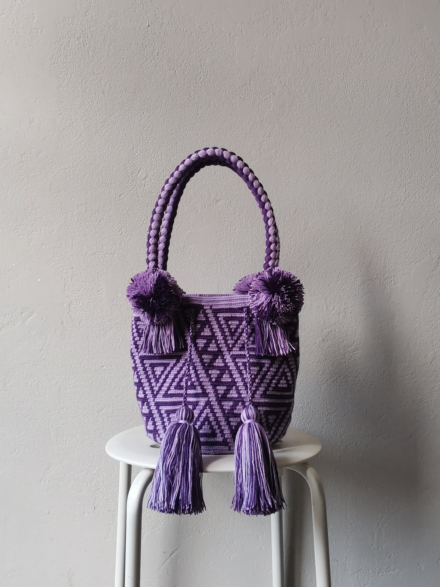 M lilac and purple mochila handbag