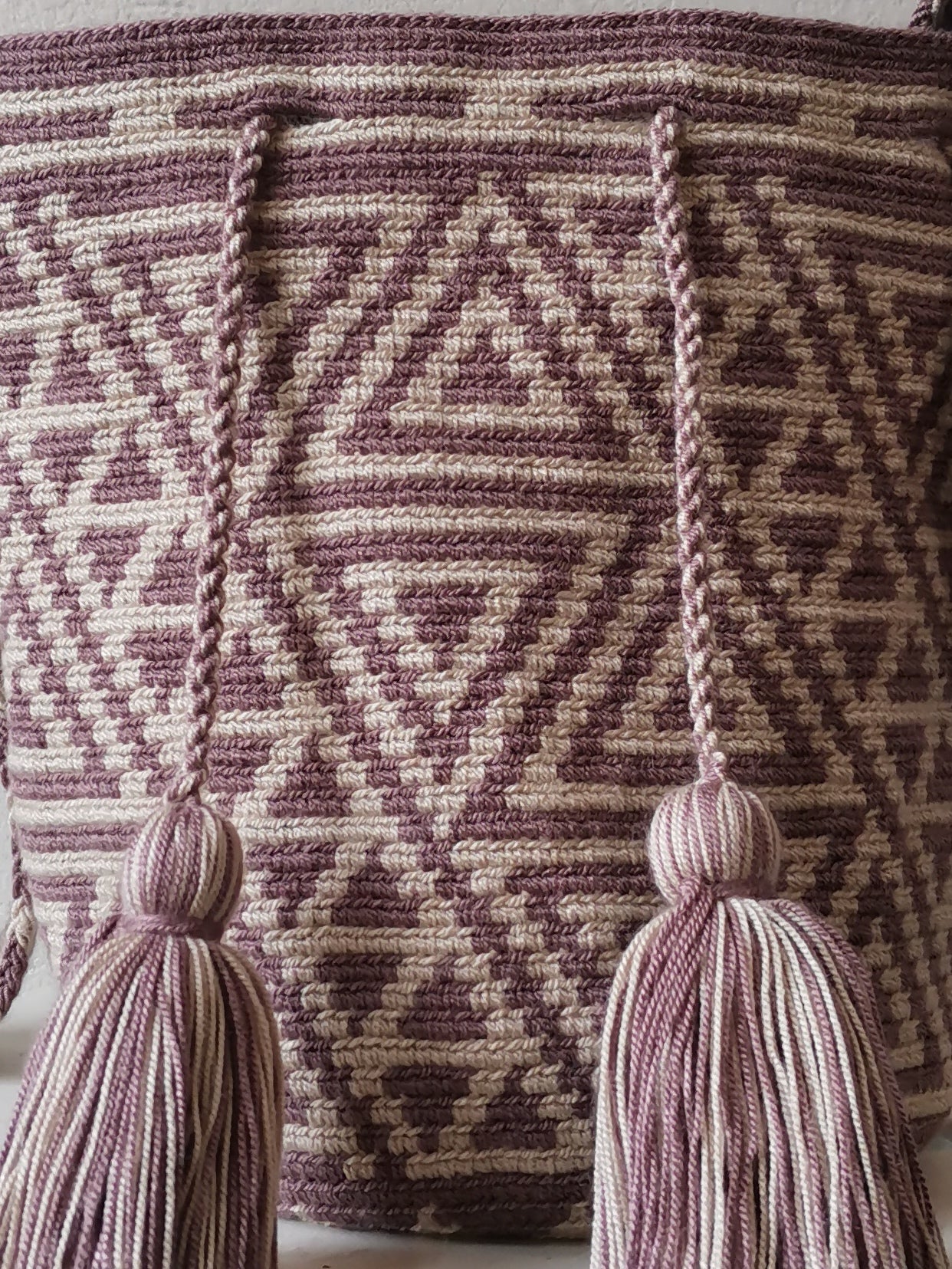 Mochila shoulder bag M beige and taupe