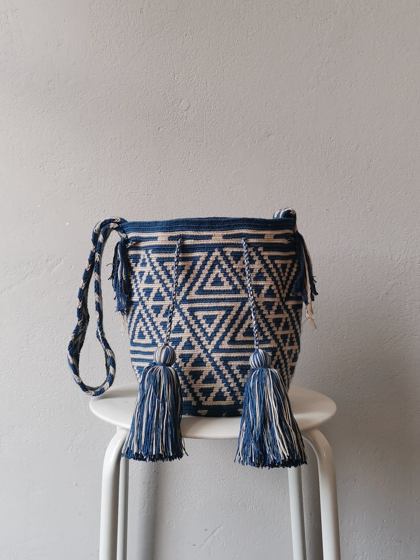 Sac mochila bandoulière M bleu denim et beige
