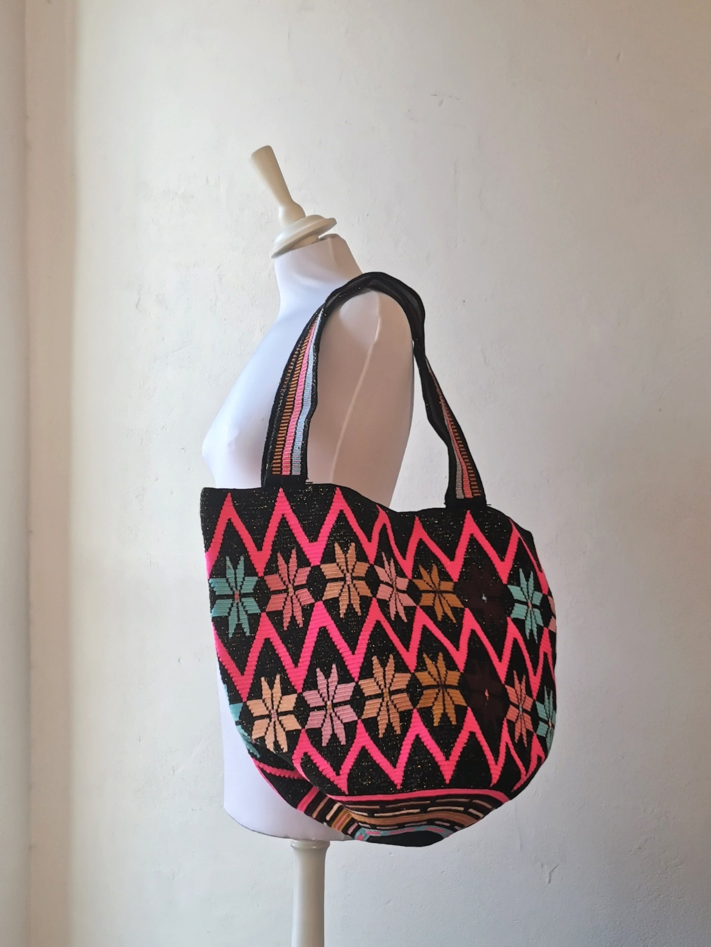 Borsa mochila a spalla XL nera e rosa