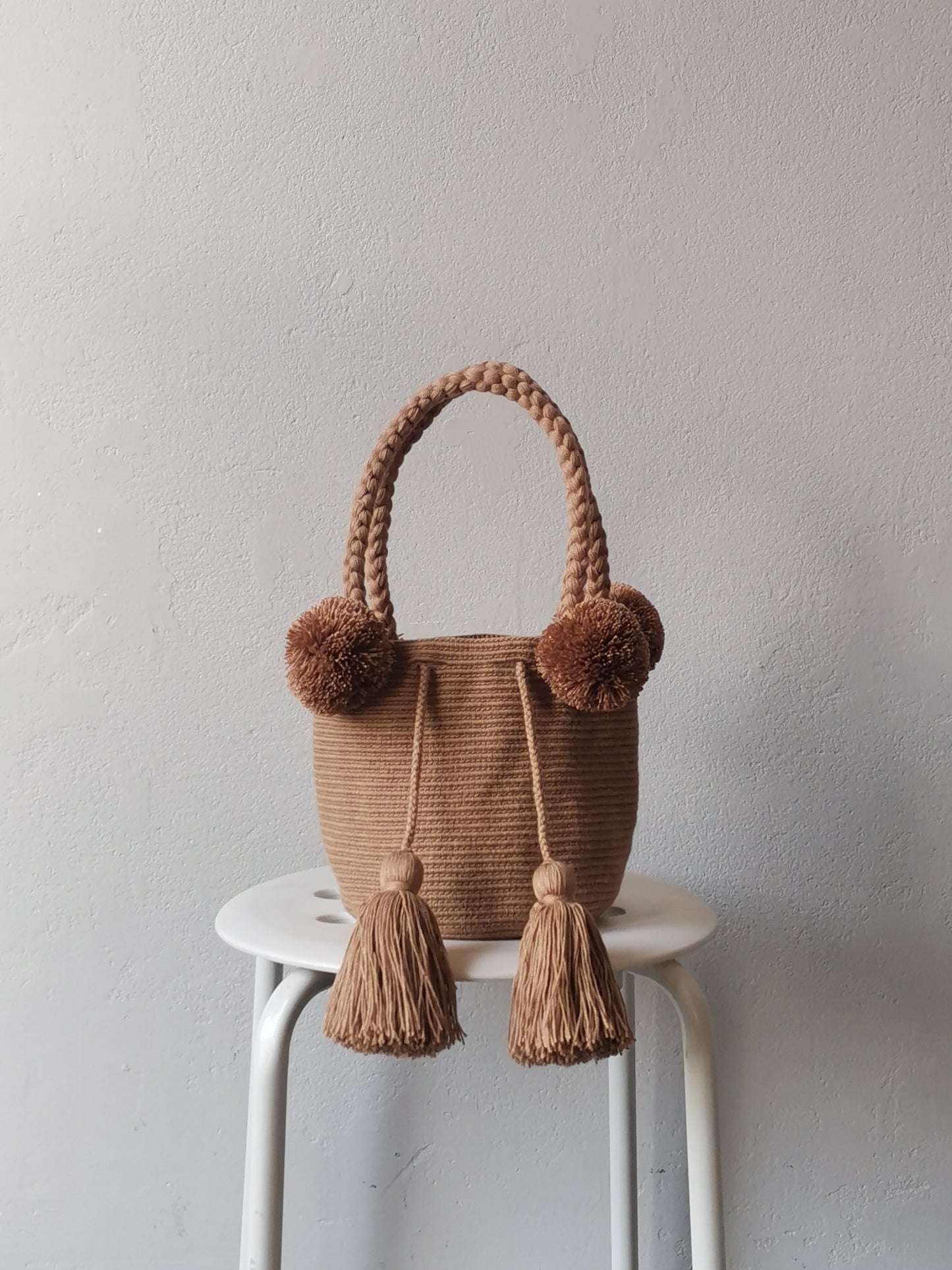 Mochila handbag S single color caramel beige