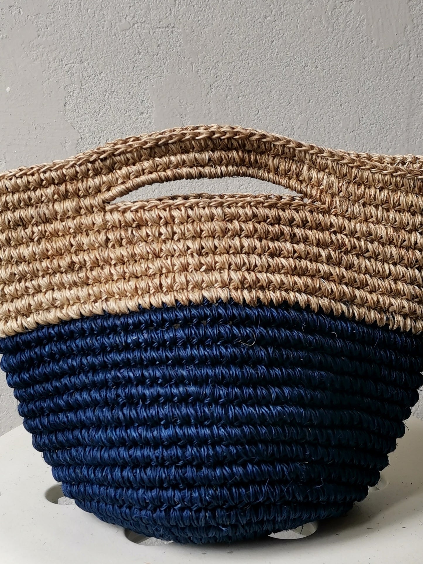 Borsa cesto Tramae S beige melange e blu