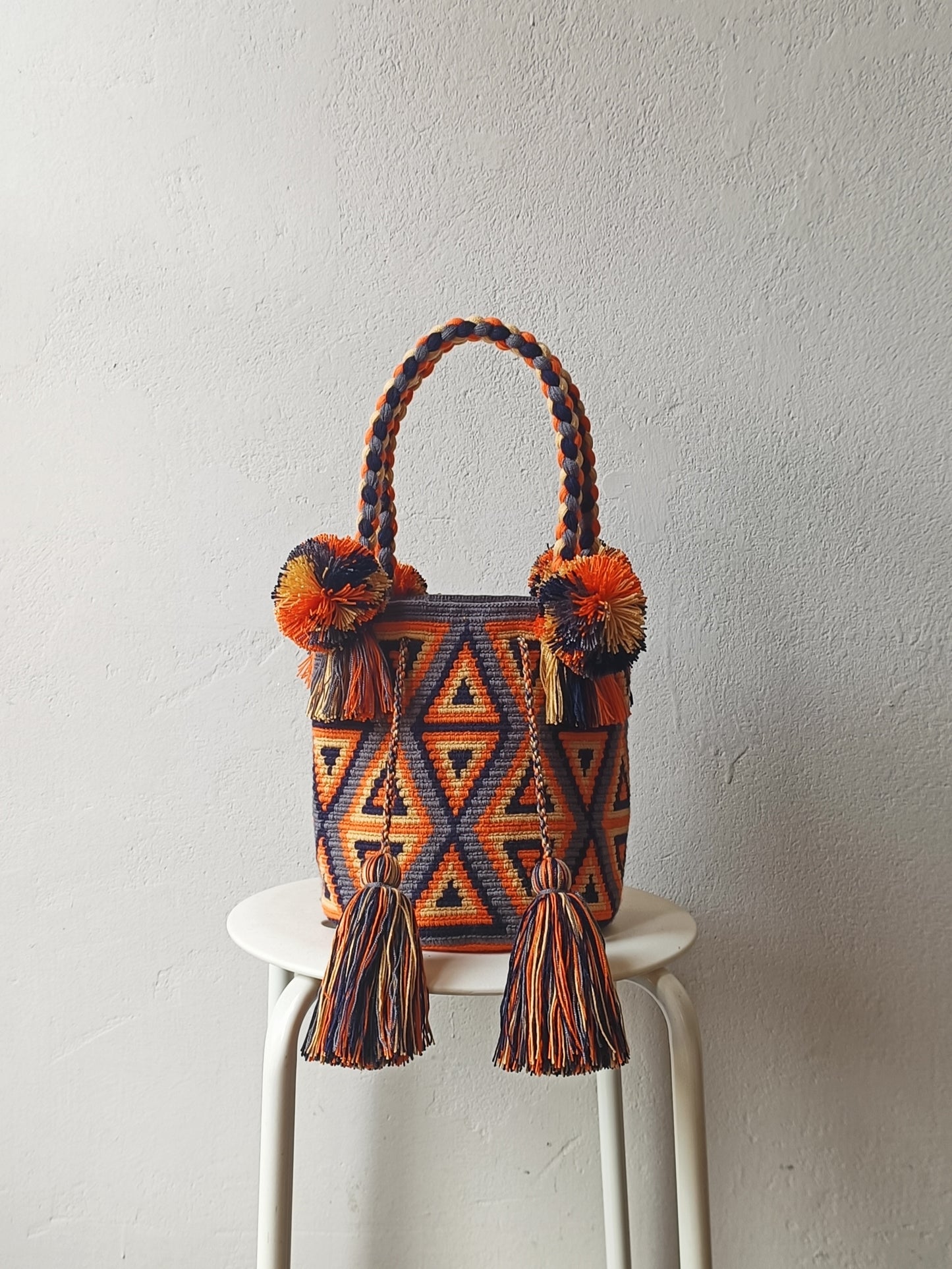 Borsa mochila a mano M grigio scuro e arancione - 10 YEAR ANNIVERSARY COLLECTION