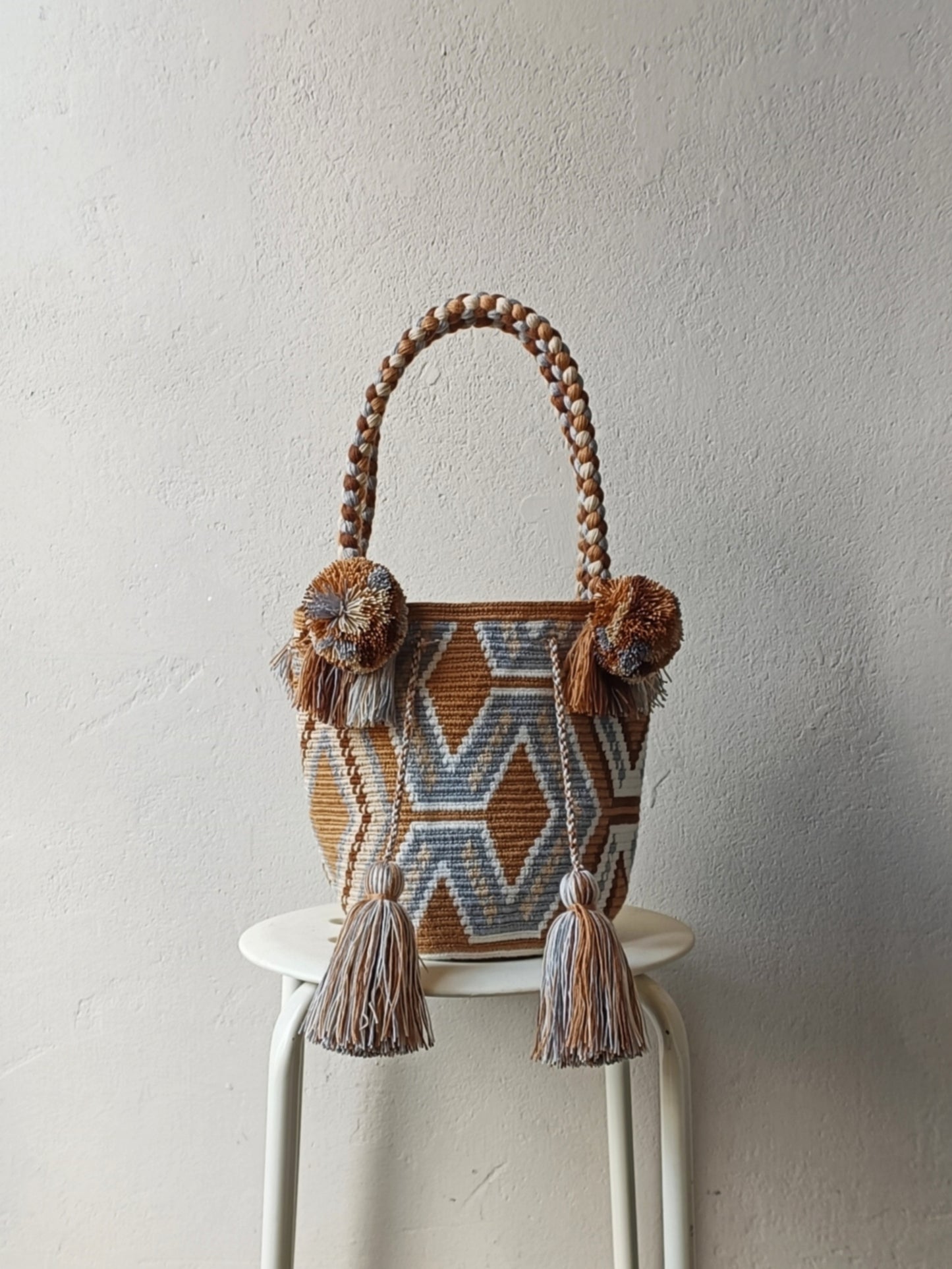 CAMPIONE - Borsa mochila a mano M beige e grigia