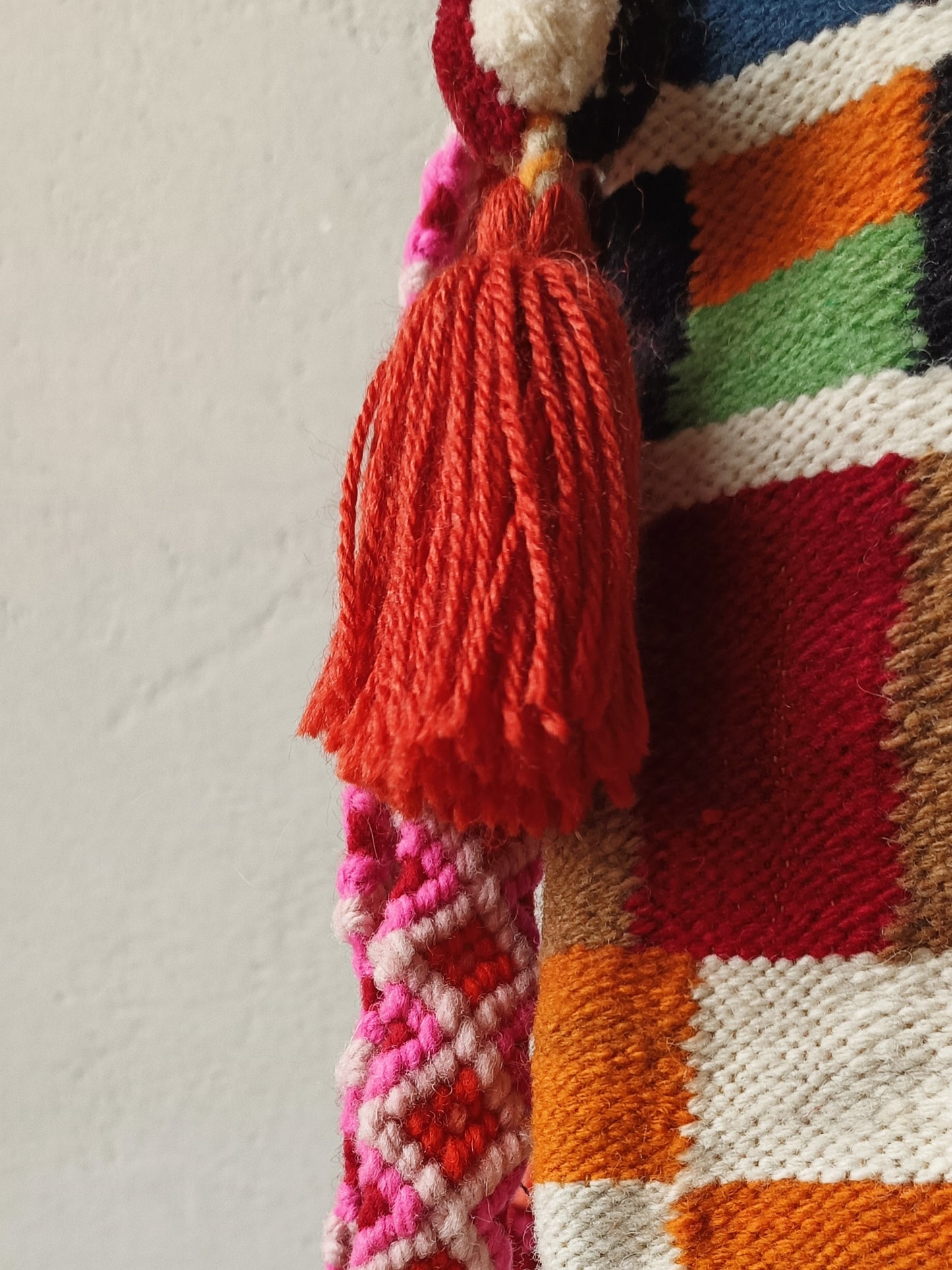 Borsa pochette con tracolla Inka L blu e arancione con quadri