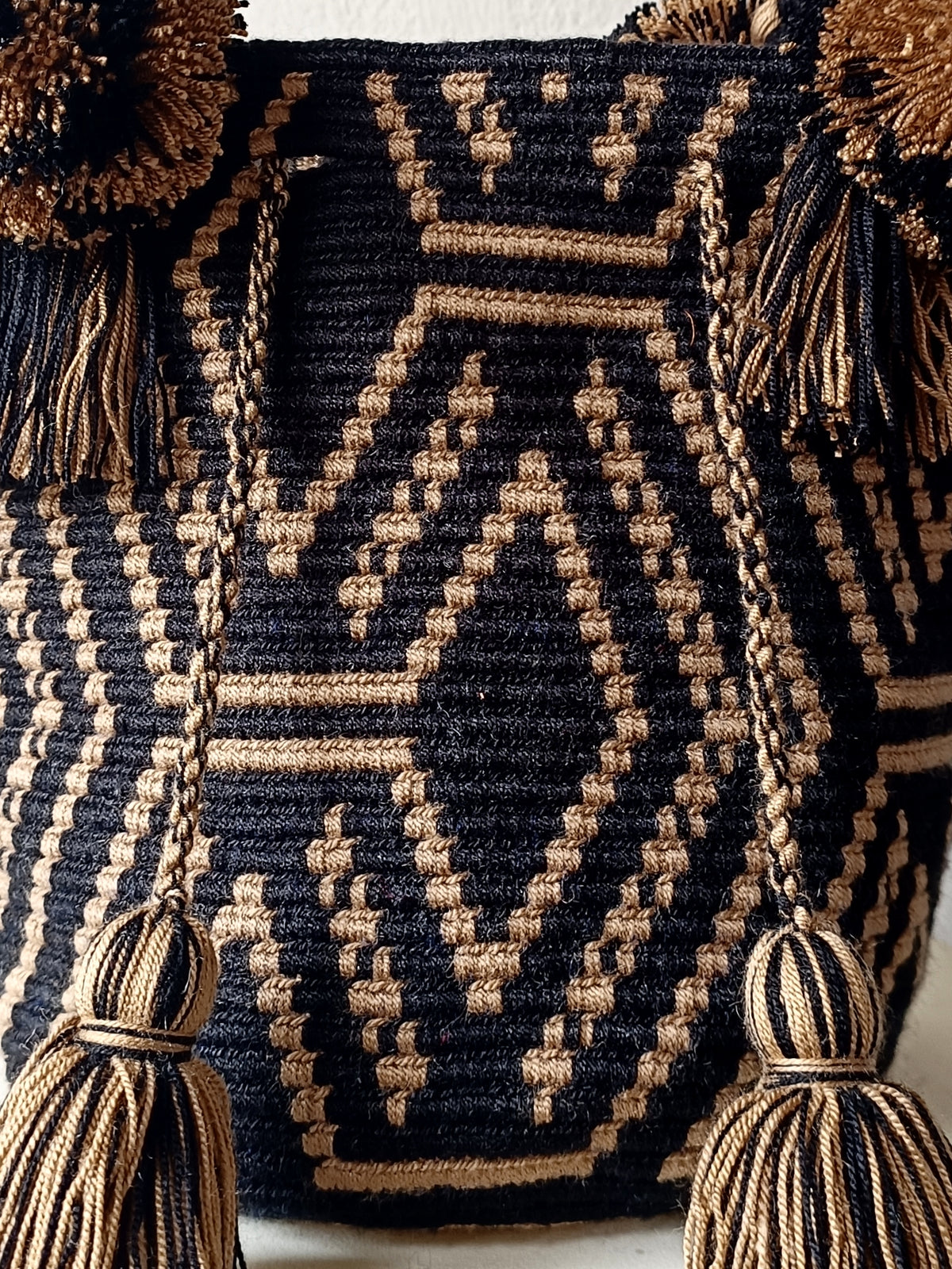 Sac à main mochila M beige et noir