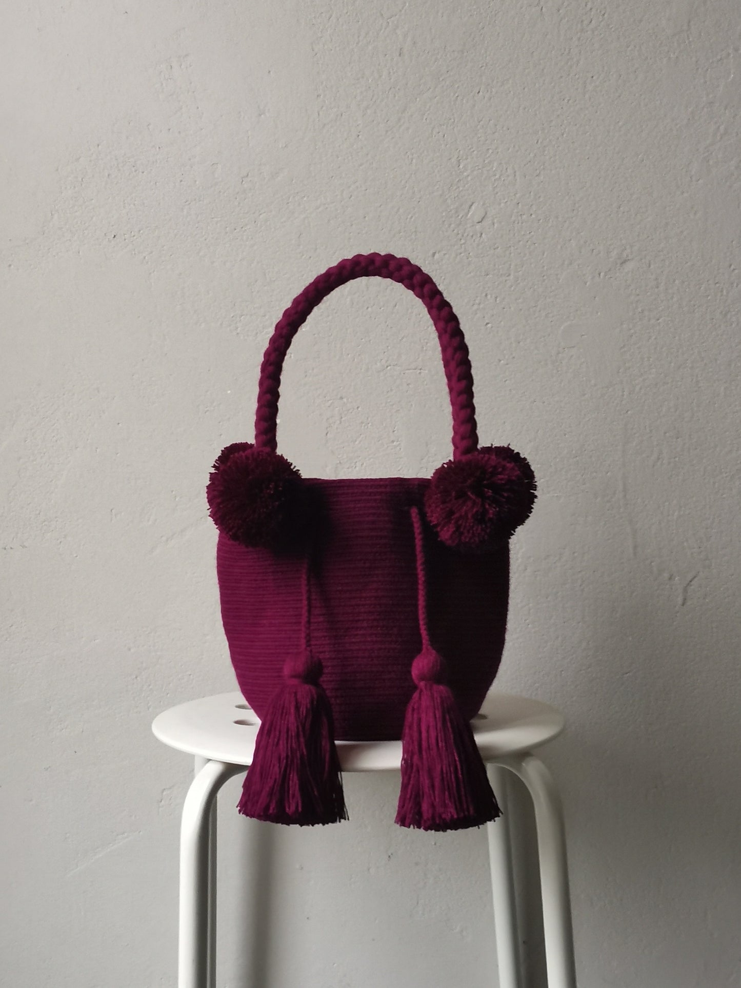 S/M single-coloured burgundy mochila handbag