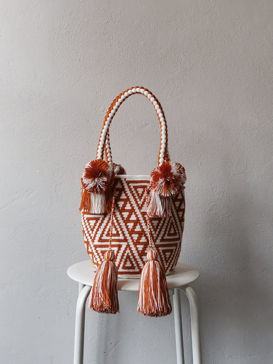 FIN DE SÉRIE - Sac à main mochila M blanc et orange moutarde