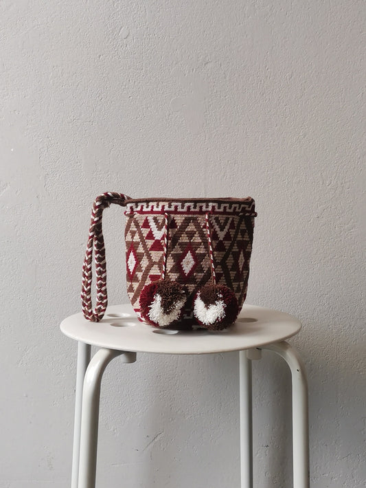 Mochila shoulder bag with brown and white pompon S