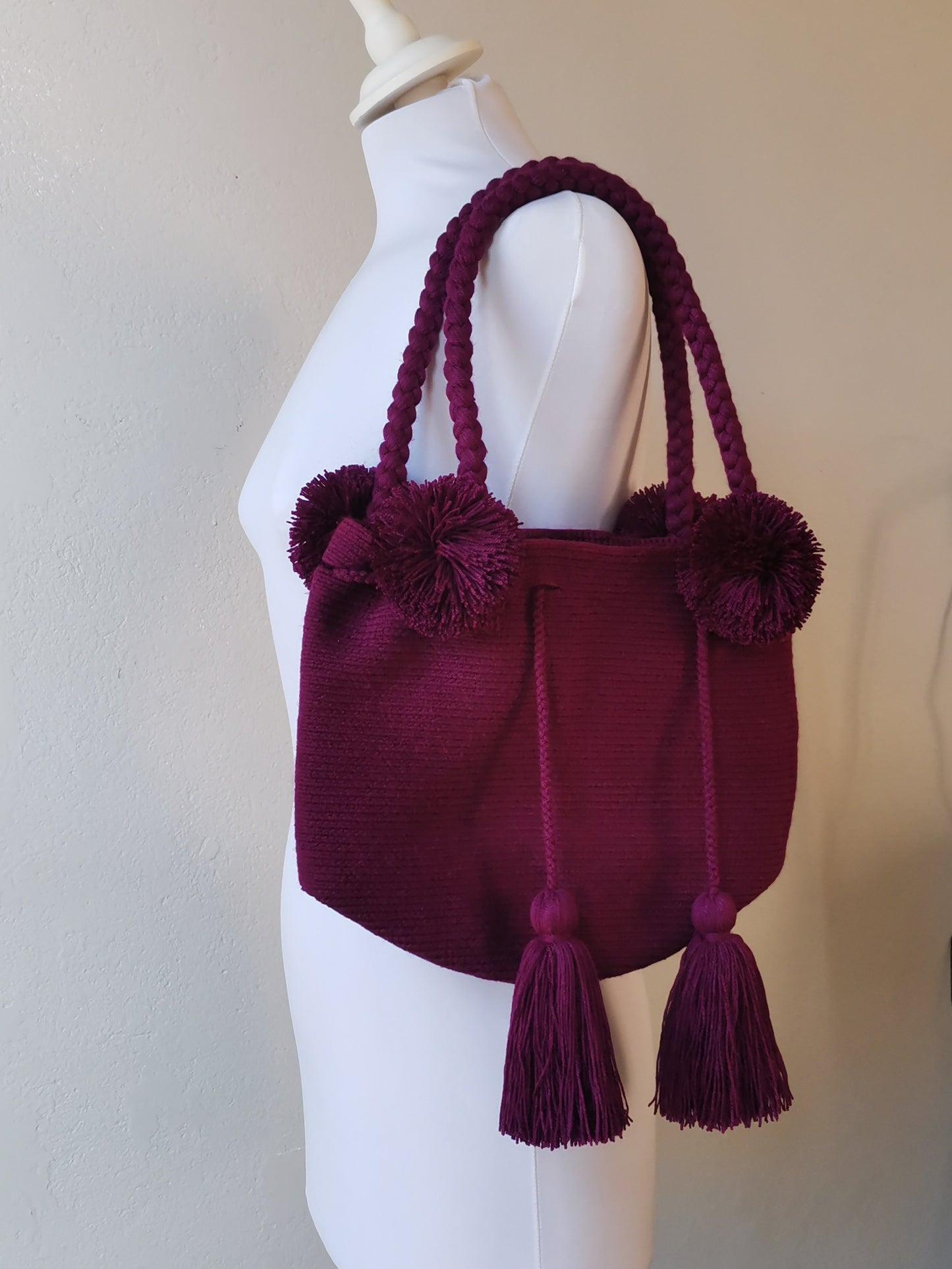 M/L single-coloured burgundy mochila handbag