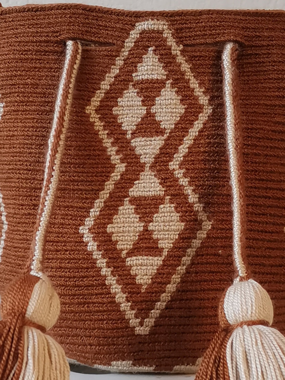 S brown and beige mochila shoulder bag