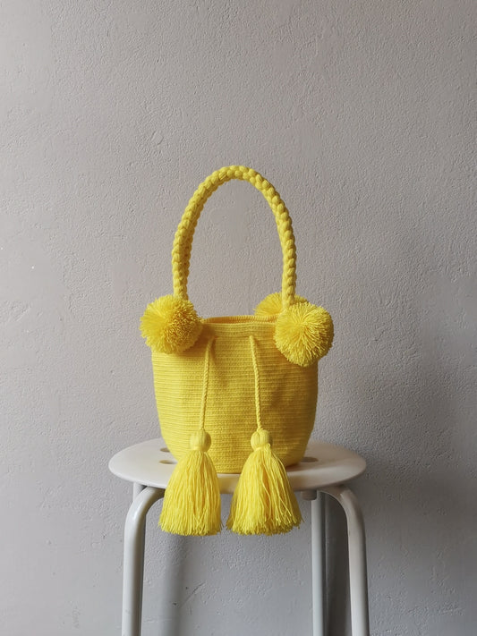 S monocolour yellow mochila handbag