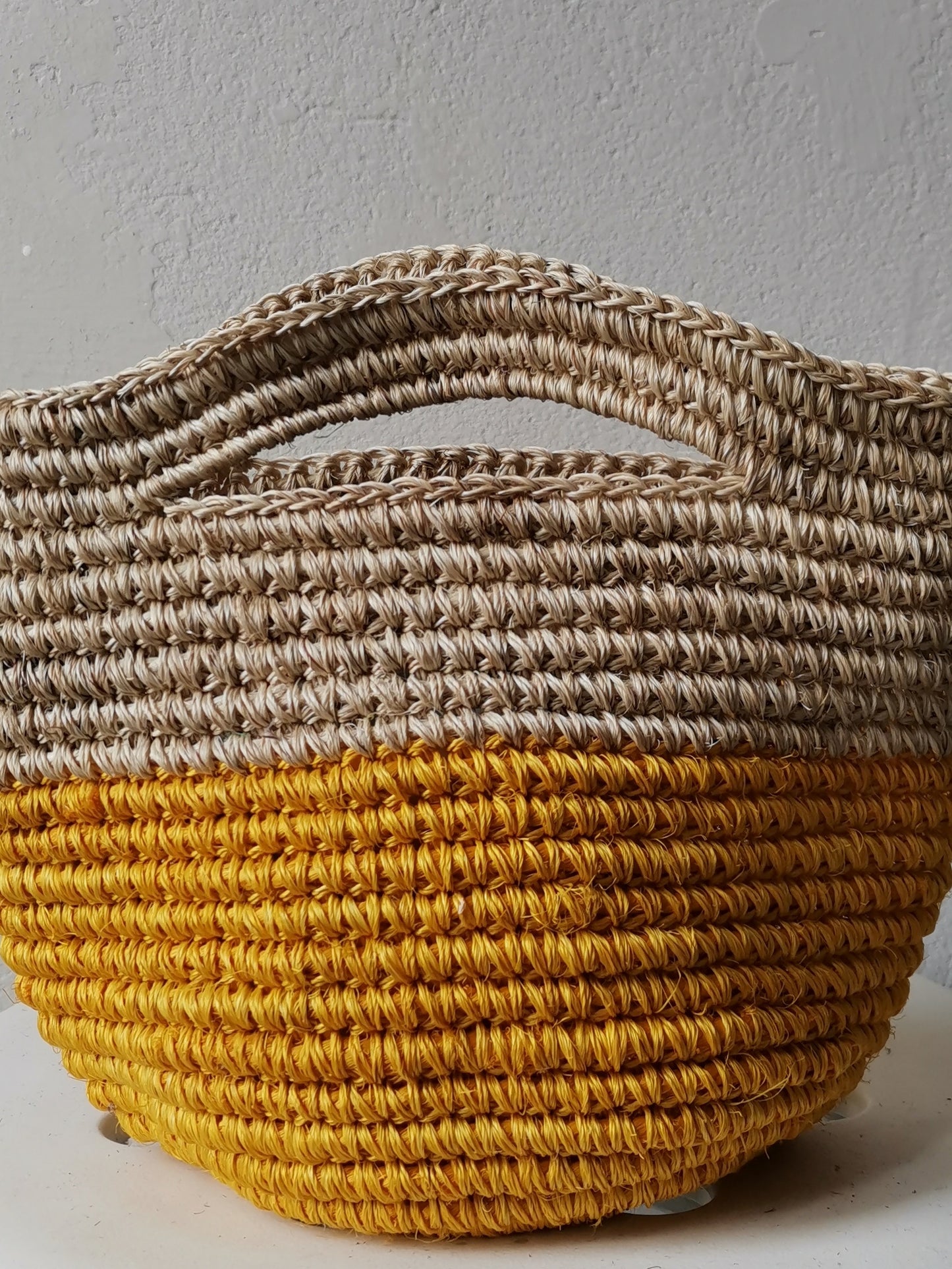 Tramae basket bag S light beige and yellow