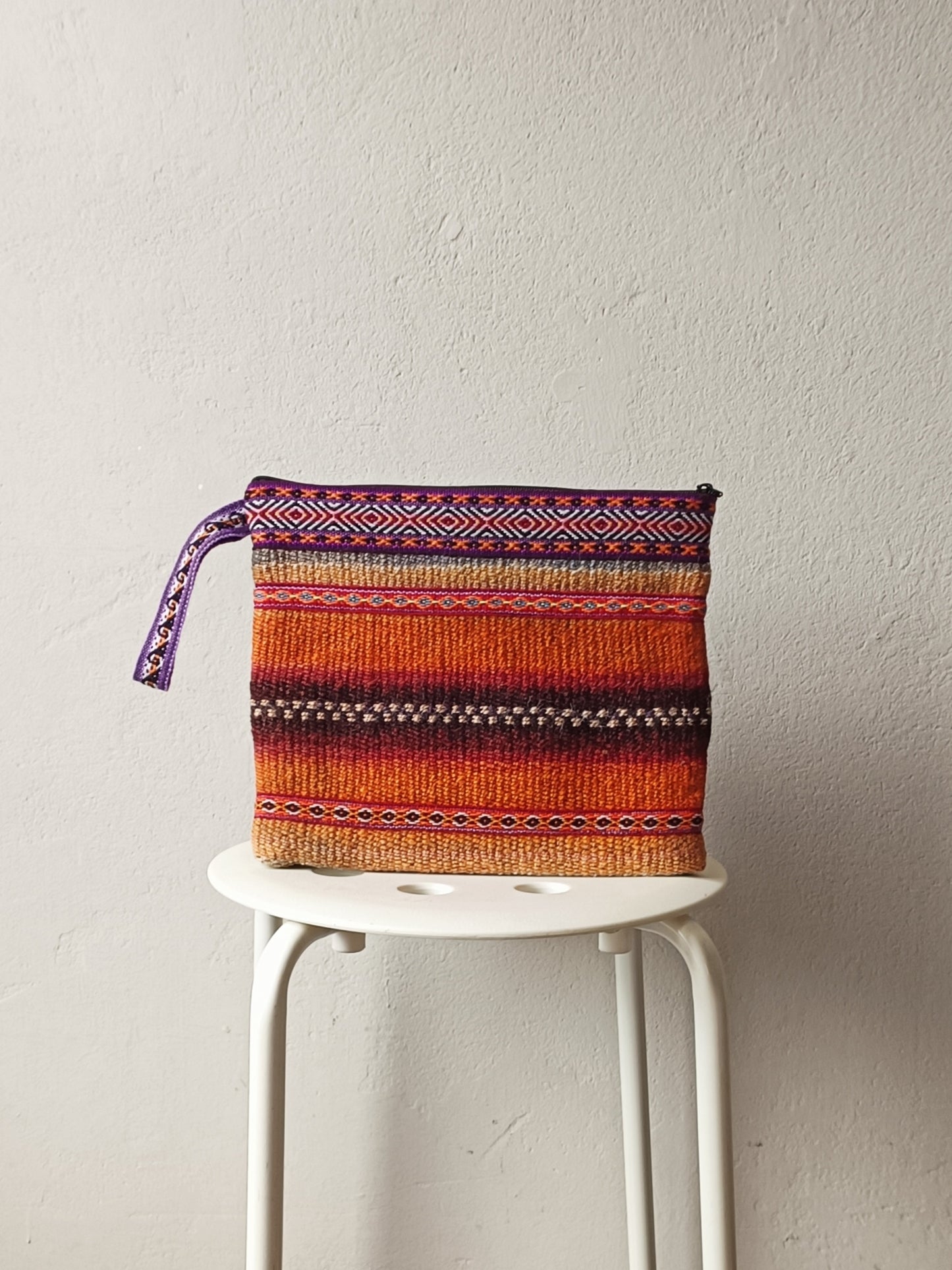 Antique clutch bag with handle L light blue and orange