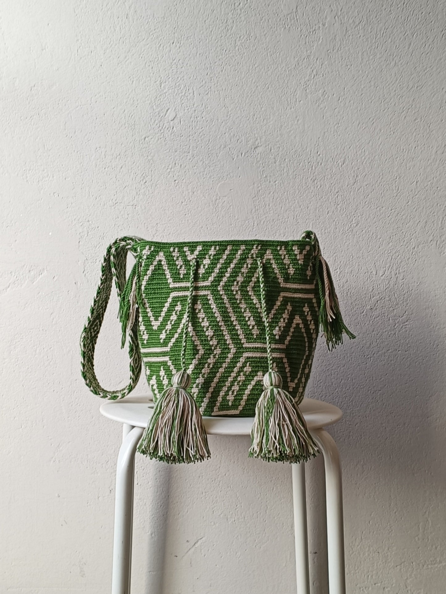 Borsa mochila a tracolla M verde e beige