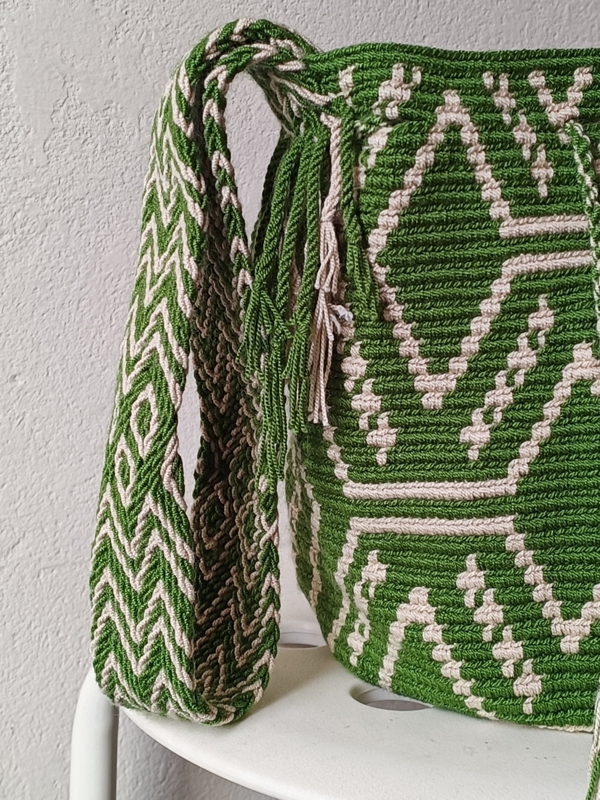 Borsa mochila a tracolla M verde e beige