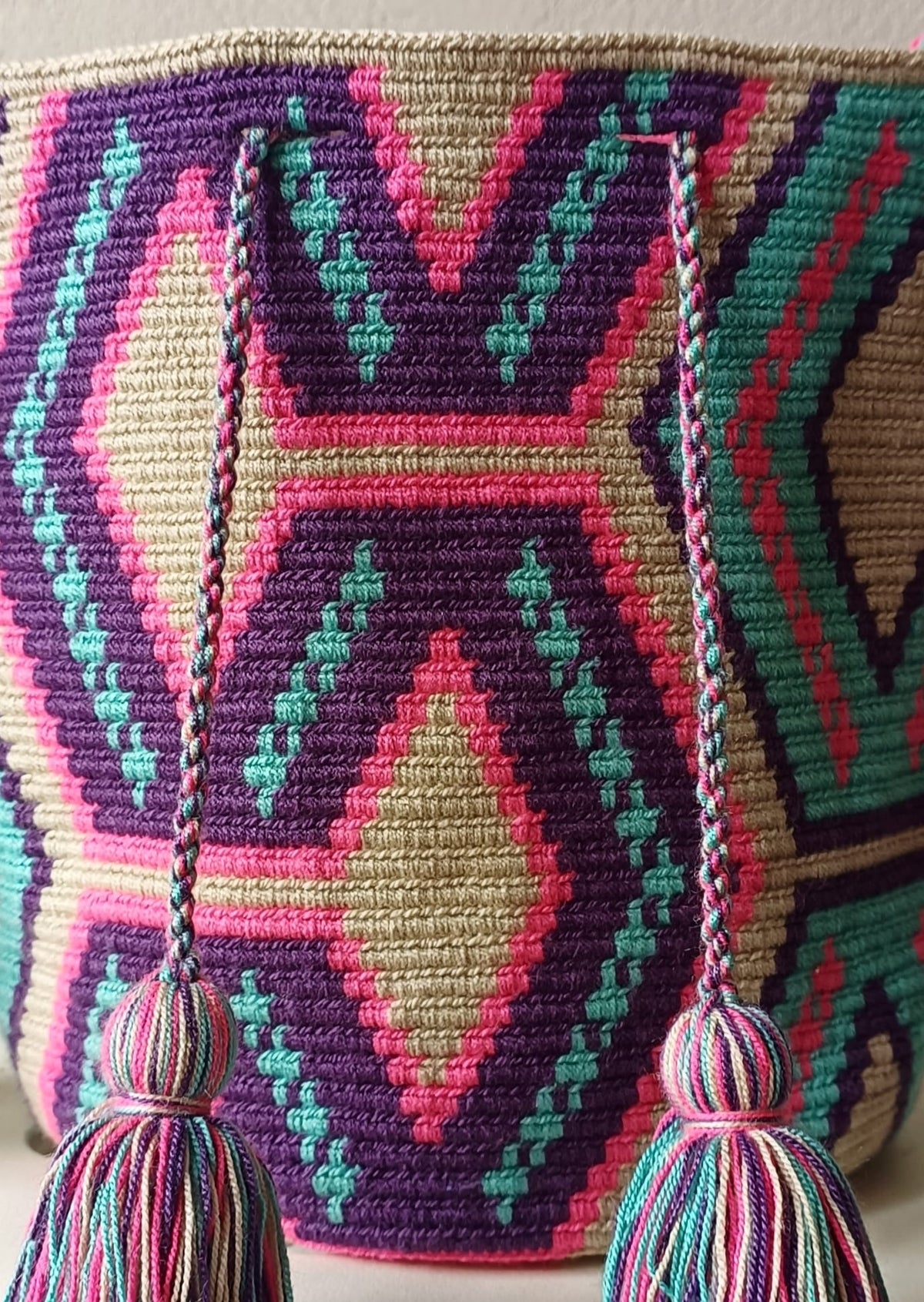 Borsa mochila a tracolla M beige chiaro e viola